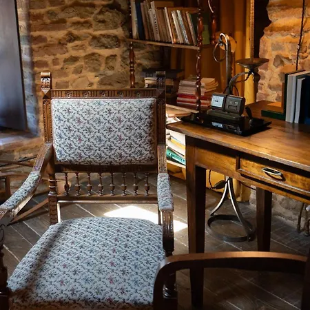 Alloggio per agriturismo Borgo Santuletta Santa Giuletta