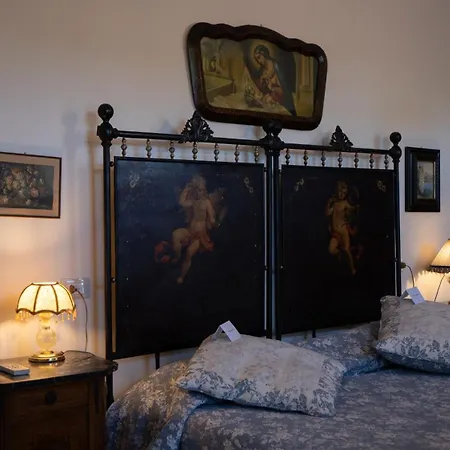 Alloggio per agriturismo Borgo Santuletta Santa Giuletta